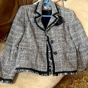 Madison Gray short jacket women's size 8